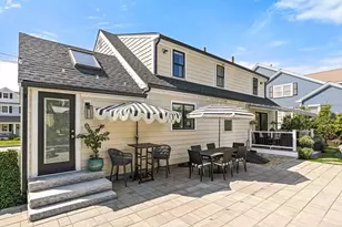50 Holland St, Winchester, MA 01890 - Photo 34
