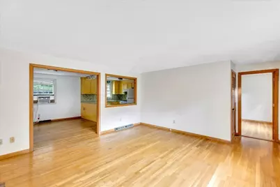 804 Putnam Ave, Barnstable, MA 02635 - Photo 14