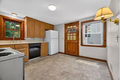19 Springvale Ln, Lynn, MA 01904 - Photo 6