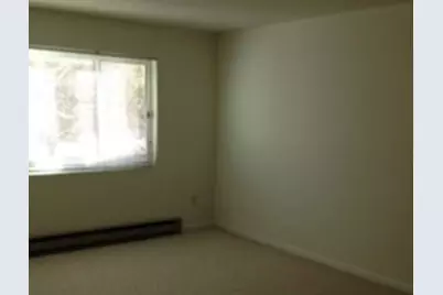 74 Beach St #5-1, Woburn, MA 01801 - Photo 4