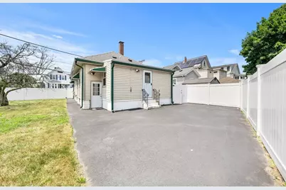 132 West Street, Malden, MA 02148 - Photo 24