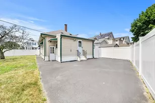132 West St, Malden, MA 02148 - Photo 24