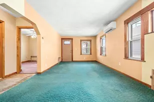 132 West St, Malden, MA 02148 - Photo 12