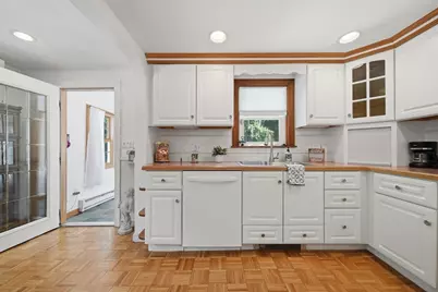 3 Linden Ave, Salem, MA 01970 - Photo 8