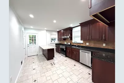 2329 Centre Street #1, Boston, MA 02132 - Photo 6