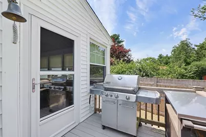 707 Page St, Stoughton, MA 02072 - Photo 26