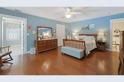 707 Page St, Stoughton, MA 02072 - Photo 16