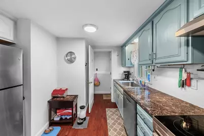 463 Elliott St, Beverly, MA 01915 - Photo 8