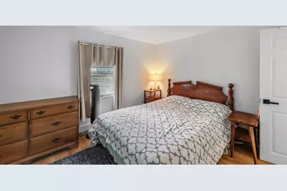 463 Elliott St, Beverly, MA 01915 - Photo 14