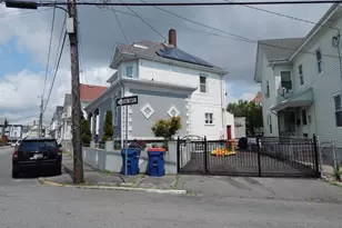 167 Washington St, New Bedford, MA 02740 - Photo 4