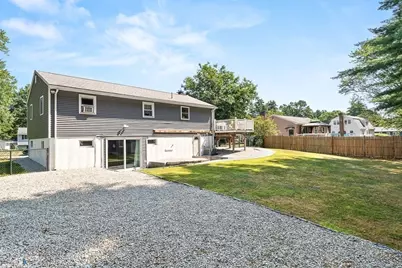 8 Haskell Rd, Pepperell, MA 01463 - Photo 8
