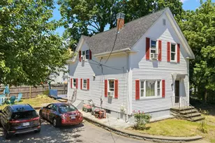 7 Woodwards Ln, Taunton, MA 02780 - Photo 1