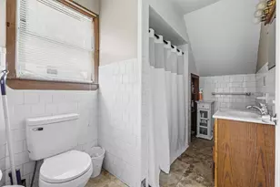 7 Woodwards Ln, Taunton, MA 02780 - Photo 18