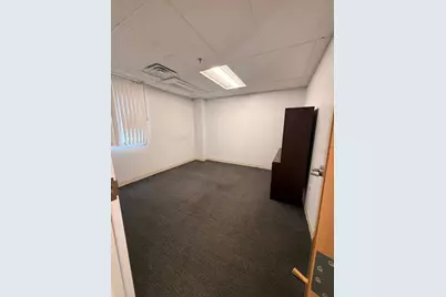 1 R Newbury #405, Peabody, MA 01960 - Photo 6