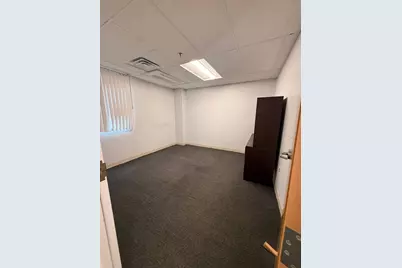 1 R Newbury #405, Peabody, MA 01960 - Photo 6