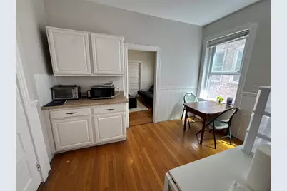 34 Anderson St #6, Boston, MA 02114 - Photo 1