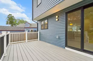 77 Hurd St, Lynn, MA 01905 - Photo 36