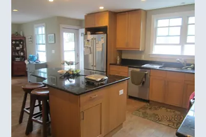 7 Avenue A #0, Plymouth, MA 02360 - Photo 2