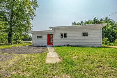 23 School Street, Granby, MA 01033 - Photo 24