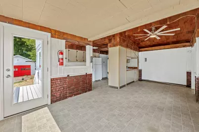 23 School Street, Granby, MA 01033 - Photo 10