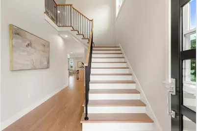 30 Calvin St, Lexington, MA 02420 - Photo 2