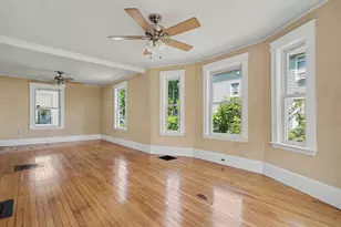 92 S Williams, Haverhill, MA 01835 - Photo 8