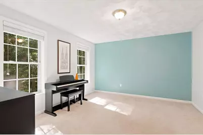 6 Londonderry Ln, Georgetown, MA 01833 - Photo 18