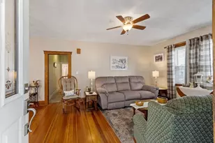 38 Floyd St, Everett, MA 02149 - Photo 16