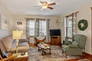 38 Floyd St, Everett, MA 02149 - Photo 6