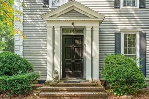 98 Kingsbury St, Wellesley, MA 02481 - Photo 8