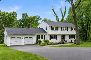 8 Bantry Rd, Southborough, MA 01772 - Photo 1