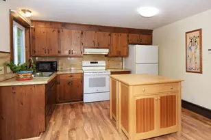 36 Hunter Ave, Hudson, MA 01749 - Photo 6