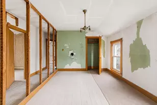 17 Salisbury St, New Bedford, MA 02744 - Photo 24