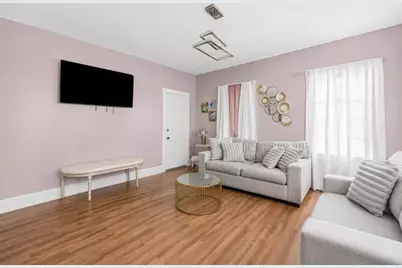 17 Salisbury St, New Bedford, MA 02744 - Photo 16