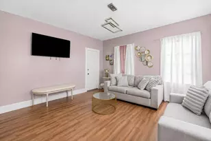 17 Salisbury St, New Bedford, MA 02744 - Photo 16