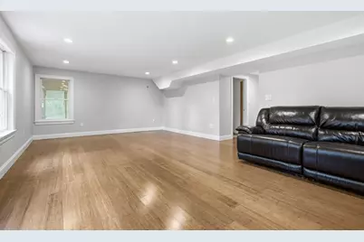 56 Arrowhead Rd, Weston, MA 02493 - Photo 12