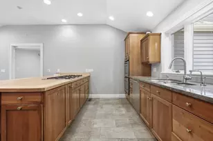 56 Arrowhead Rd, Weston, MA 02493 - Photo 18