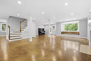 56 Arrowhead Rd, Weston, MA 02493 - Photo 4