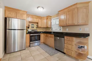 3 Parliament Dr, Franklin, MA 02038 - Photo 6