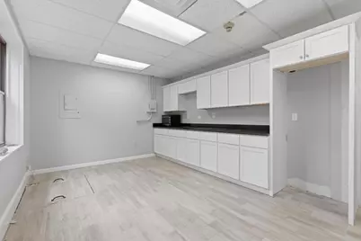 174 Green St, Melrose, MA 02176 - Photo 18