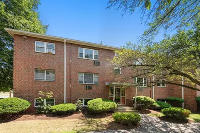 89 Walnut St #2, Newton, MA 02460 - Photo 14