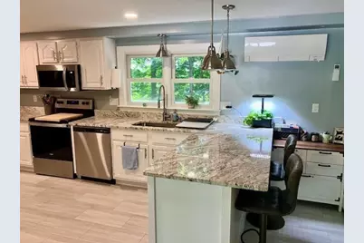 82 Walnut St, North Brookfield, MA 01535 - Photo 8