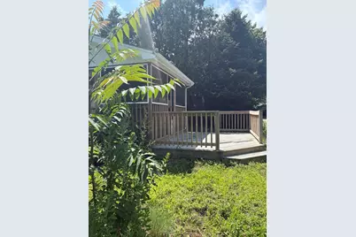 5 Lafayette Ave, Lawrence, MA 01843 - Photo 6