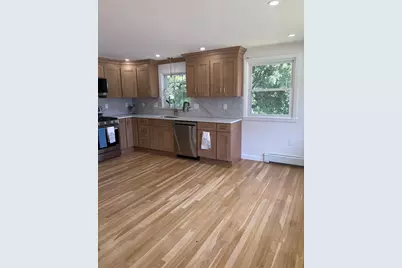 5 Lafayette Ave, Lawrence, MA 01843 - Photo 10