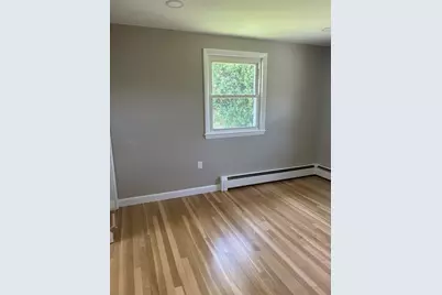 5 Lafayette Ave, Lawrence, MA 01843 - Photo 14