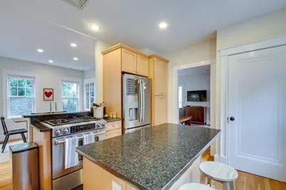 182 Highland Ave, Arlington, MA 02476 - Photo 12