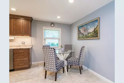 32 Maryland Street, East Longmeadow, MA 01028 - Photo 8