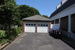 7R W Dane St, Beverly, MA 01915 - Photo 4
