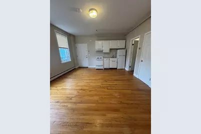 52 Washington #4, Marblehead, MA 01945 - Photo 2