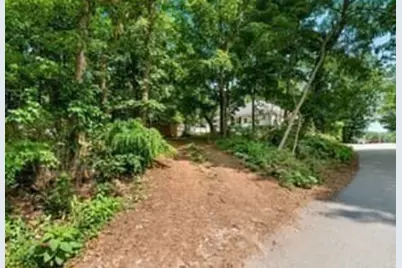 9 Walden Pond Ave, Saugus, MA 01906 - Photo 32